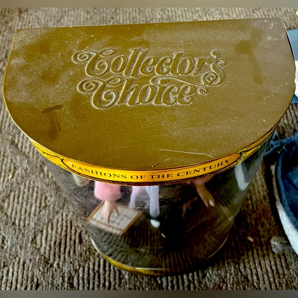 Limited Edition Collector’s Choice Authentic 1950’s Genuine Porcelain Doll!!! - Picture 4 of 6